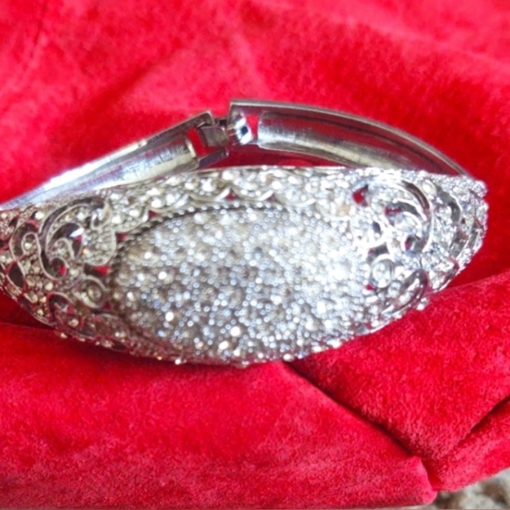 Victorian Style Silver Crystal Cuff Bracelet - Picture 1 of 1